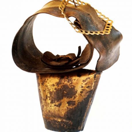 Kovaný zvonec. Jelšava, začiatok 20. storočia. Prevzaté z Czintelová, A: Gemerské zvonkárstvo. Remeslo/Umenie/Dizajn 2006, č. 4, s. 50