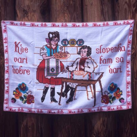 Kucharka. Liptov, 2. polovica 20. storočia. Archív diapozitívov Ústavu etnológie SAV. Foto O. Danglová 1986